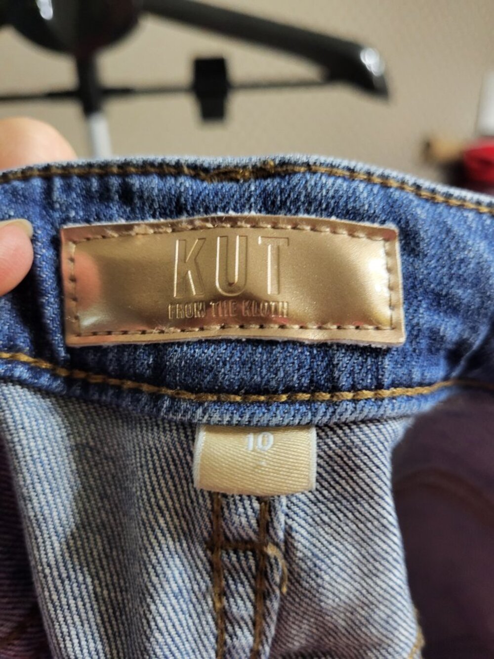 Kut from the Kloth Meg High Rise Wide Leg Jean with Drawstring - Size 10 - Picture 5 of 5
